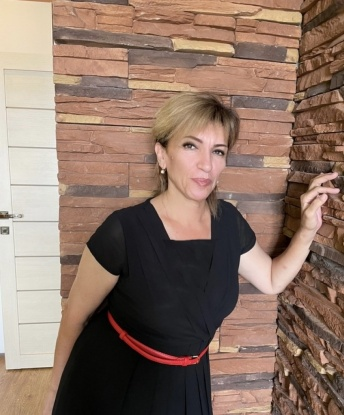 Полина, 45